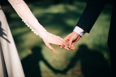 「イーレックス」の社員との結婚を考えてみる