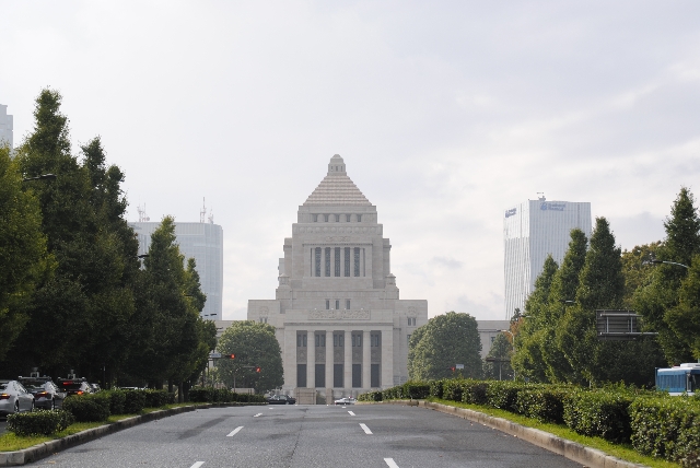 国会職員との婚活